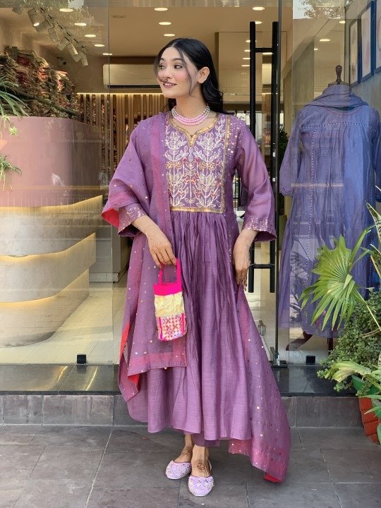 imgi_4_1754407953_4373 imgi_4_1754407953_4373